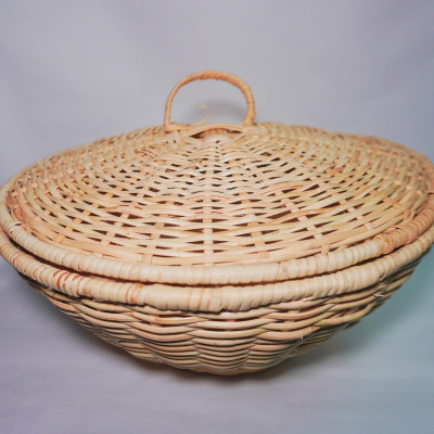 Wicker Basket with Lid Wicker Basket with Lid